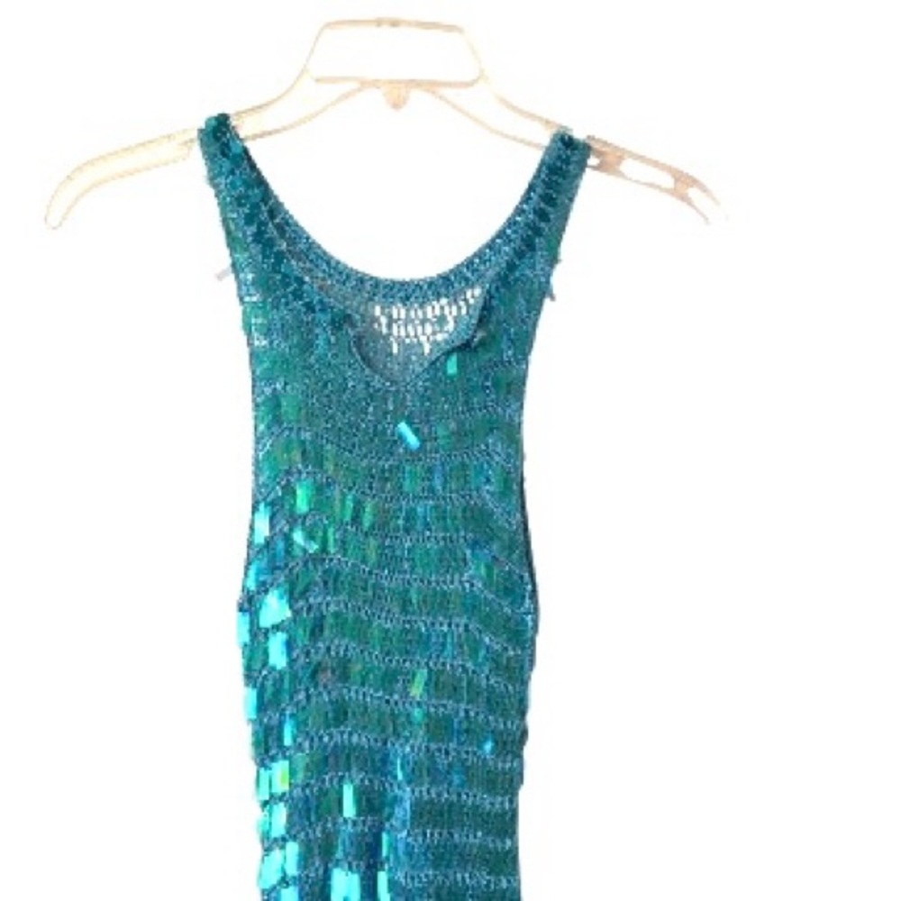 Turquoise Shimmer Festive Party Tank 🪩🩵 - Picture 9 of 10